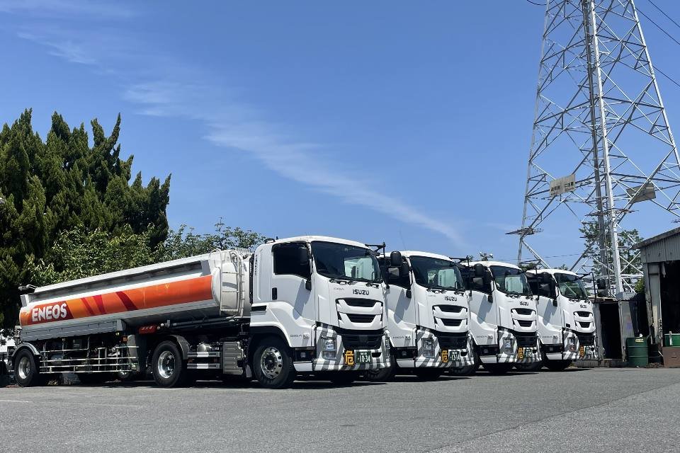 共油運送株式会社 本社 大型トラックドライバー トレーラー 牽引 の求人 ドラever