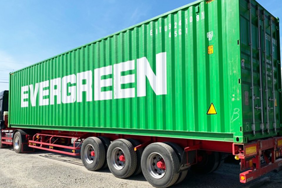 鹿児島発☆4tトラックコンテナ（アルミバン）倉庫代わりに！！