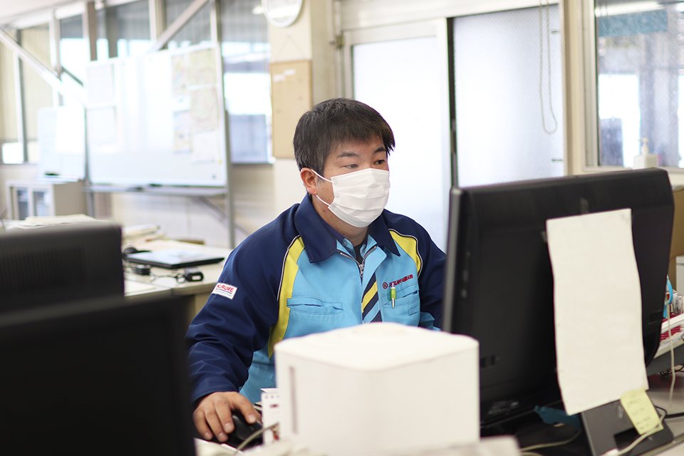 久留米運送株式会社 入間店 小型トラックドライバー 中型トラックドライバーの求人 ドラever