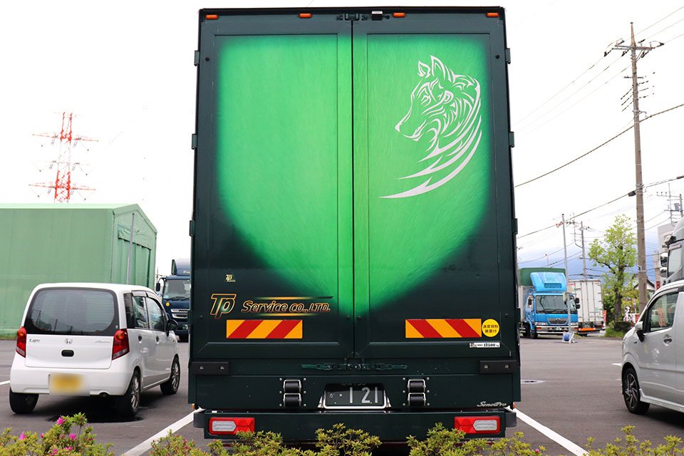 株式会社ティー ピー サービス 東名厚木物流センター 大型トラックドライバーの求人 ドラever