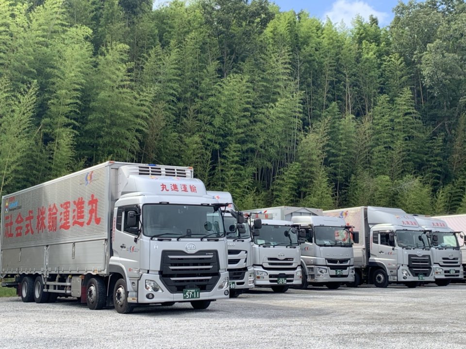 丸進運輸株式会社（岡山営業所）-大型トラックドライバーの求人|ドラEVER