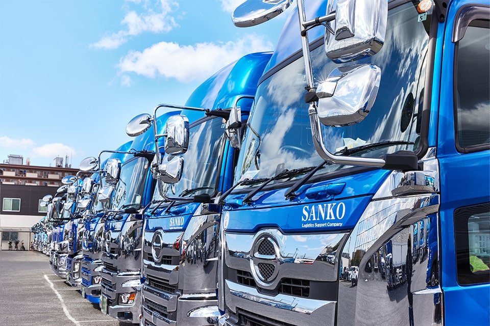 株式会社サンコー運輸（本社）-大型トラックドライバーの求人|ドラEVER