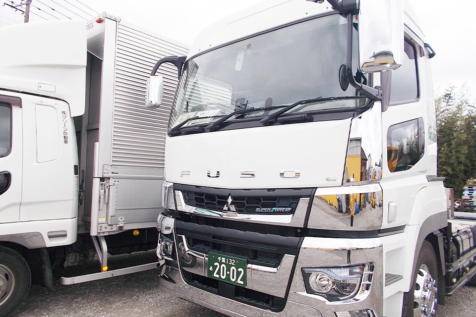 株式会社グリーン自動車 本社 中型トラックドライバーの求人 ドラever