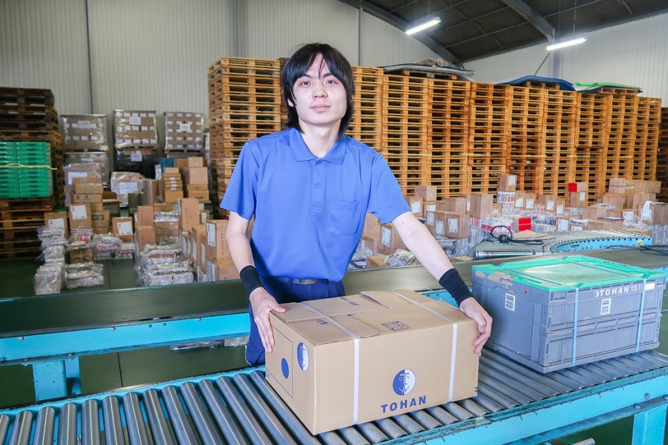 東販自動車株式会社 トーハングループ 国立営業所 中型トラックドライバー 準中型トラックドライバーの求人 ドラever