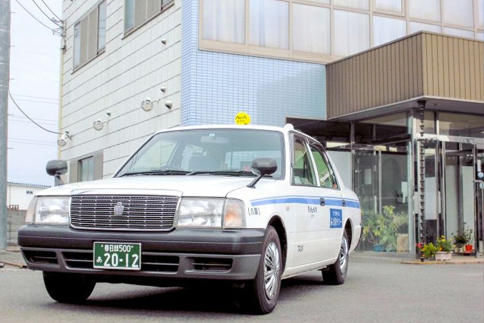 飛鳥交通株式会社（飛鳥交通株式会社(八潮営業所)）-タクシー 