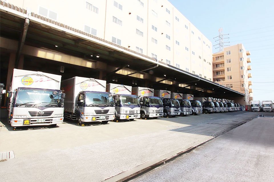 久留米運送株式会社 神奈川支店 大型トラックドライバーの求人 ドラever