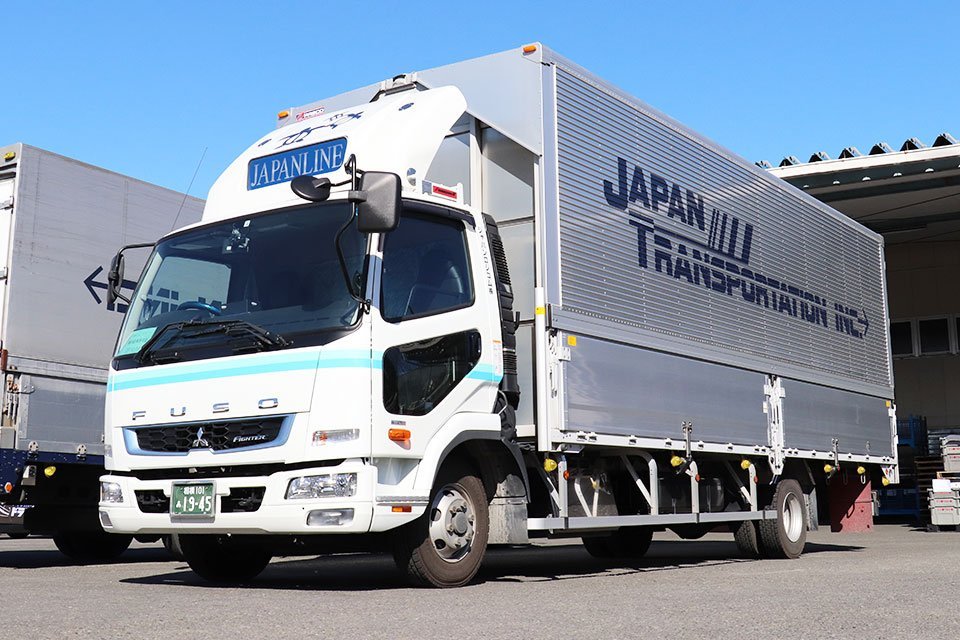 ジャパンロジコム株式会社 本社営業所 中型トラックドライバーの求人 ドラever